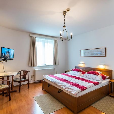 Hotel Szent Kristof Panzio Ostřihom Exteriér fotografie