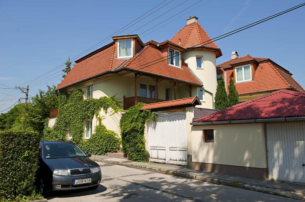 Hotel Szent Kristof Panzio Ostřihom Exteriér fotografie